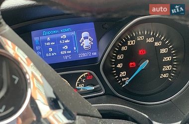 Хэтчбек Ford Focus 2013 в Стрые