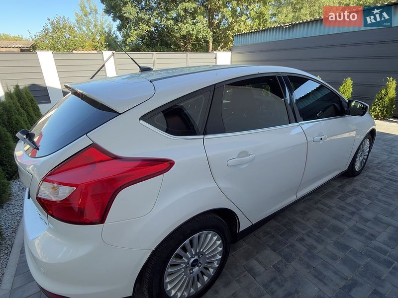 Хетчбек Ford Focus 2012 в Житомирі