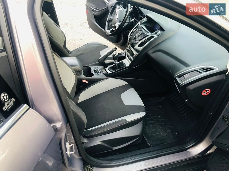 Універсал Ford Focus 2012 в Мукачевому