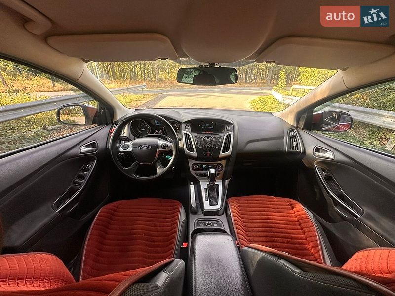 Хетчбек Ford Focus 2012 в Києві