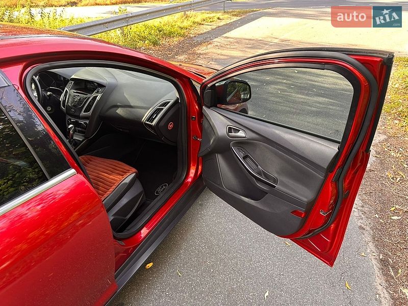 Хетчбек Ford Focus 2012 в Києві