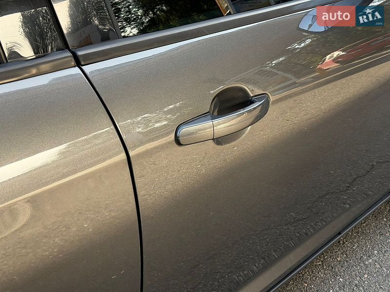 Седан Ford Focus 2015 в Дніпрі