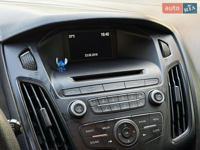 Седан Ford Focus 2015 в Дніпрі