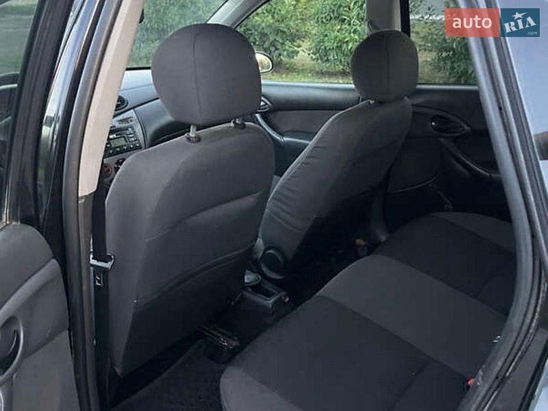 Седан Ford Focus 2004 в Хмельницком фото 12 Седан Ford Focus 2004 в Хмельницком
