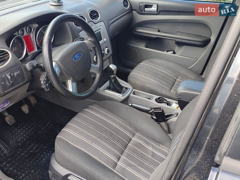 Универсал Ford Focus 2009 в Кицмани фото 12 Универсал Ford Focus 2009 в Кицмани