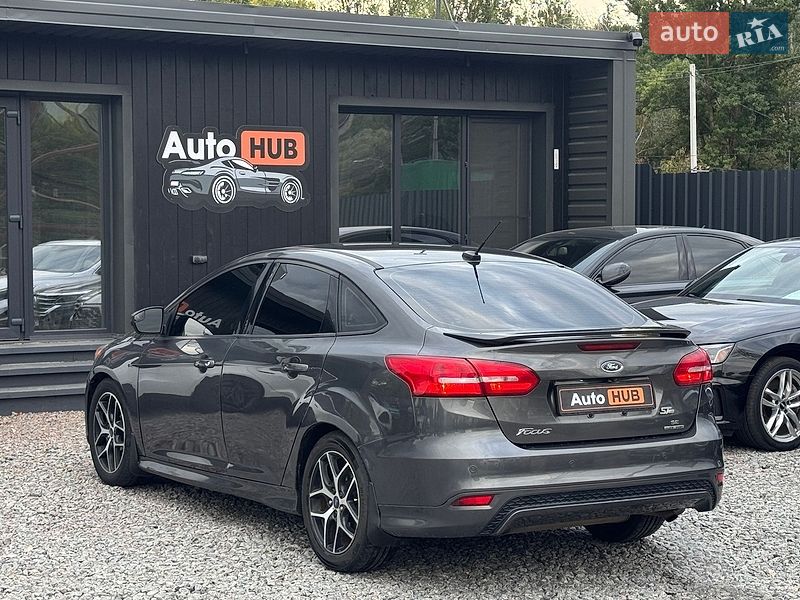 Седан Ford Focus 2015 в Полтаві