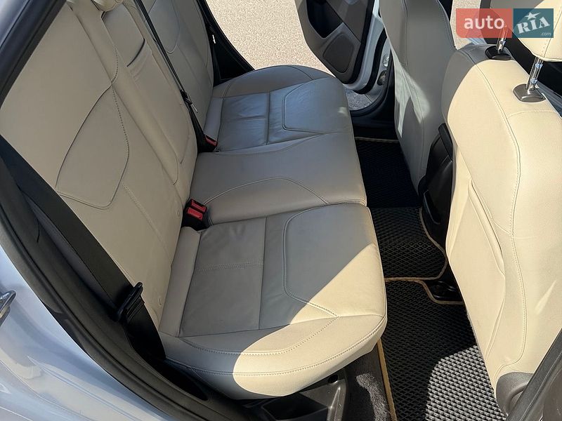 Седан Ford Focus 2016 в Трускавці