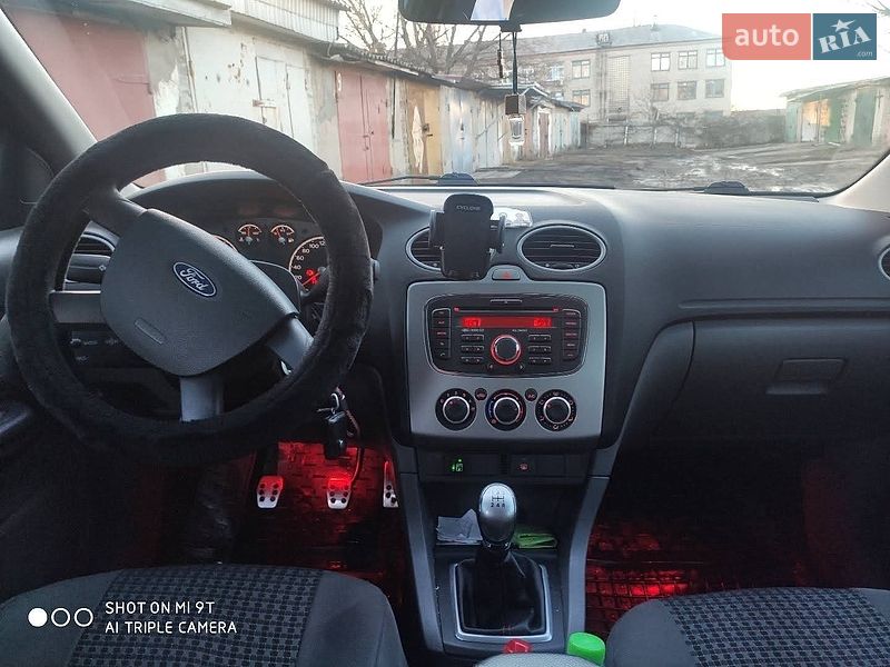 Хэтчбек Ford Focus 2011 в Одессе