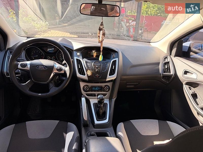 Седан Ford Focus 2013 в Корсунь-Шевченківському