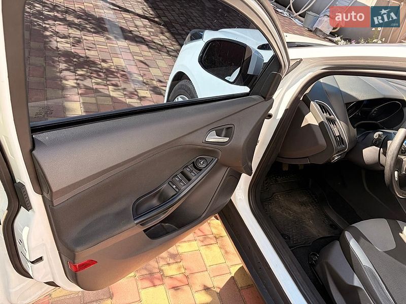 Седан Ford Focus 2013 в Корсунь-Шевченківському