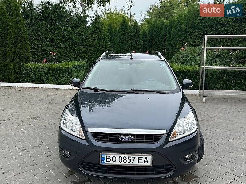 Ford Focus 2010 Ford Focus 2010