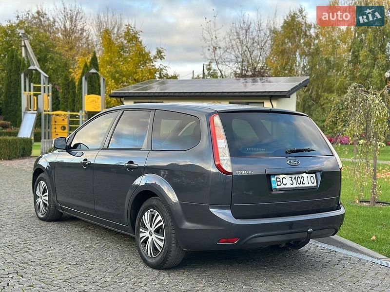 Универсал Ford Focus 2008 в Жовкве