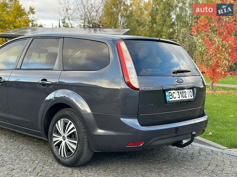 Универсал Ford Focus 2008 в Жовкве