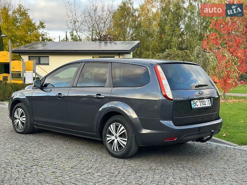 Универсал Ford Focus 2008 в Жовкве