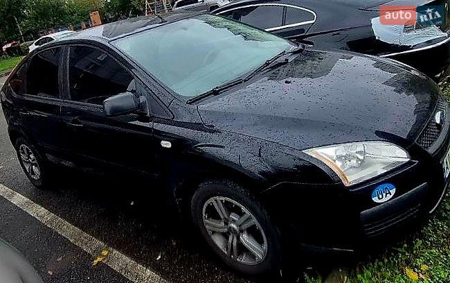 Хэтчбек Ford Focus 2007 в Киеве