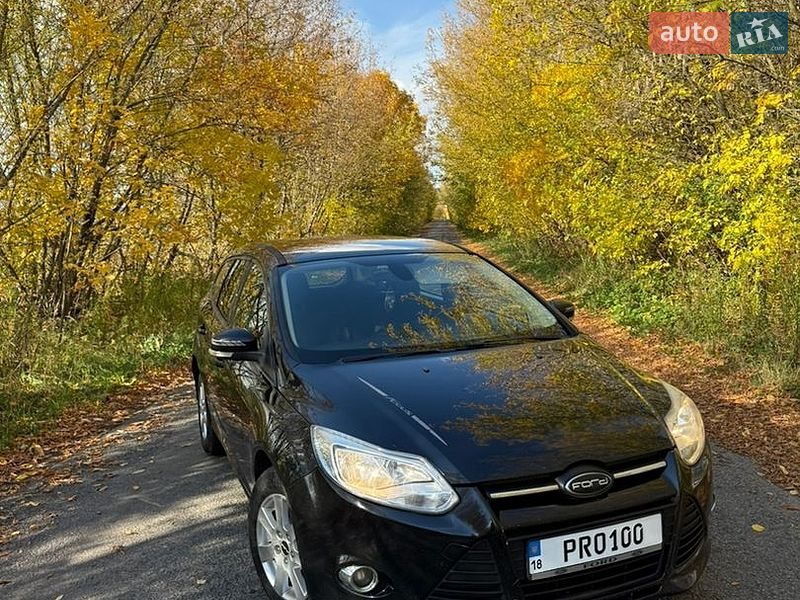 Універсал Ford Focus 2013 в Здолбуніві