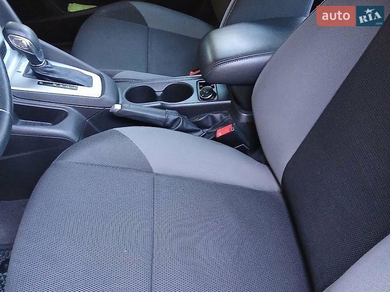 Седан Ford Focus 2013 в Стрые фото 9 Седан Ford Focus 2013 в Стрые
