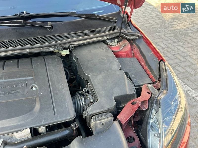 Хэтчбек Ford Focus 2008 в Ромнах