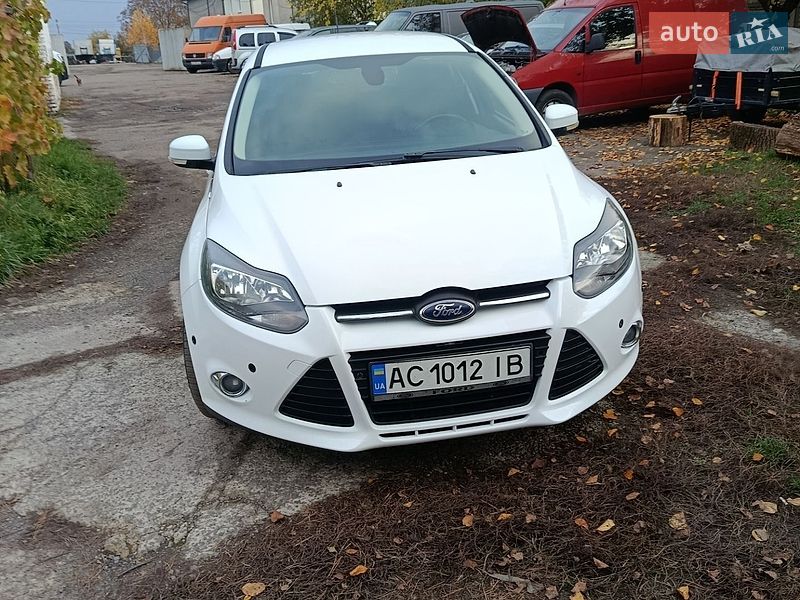 Универсал Ford Focus 2011 в Луцке фото Универсал Ford Focus 2011 в Луцке