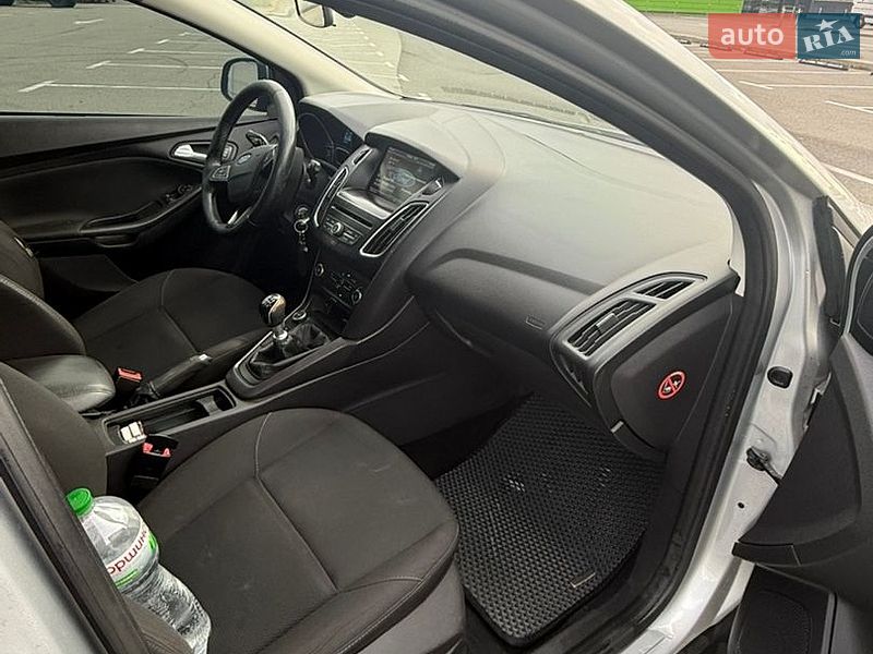 Универсал Ford Focus 2015 в Киеве