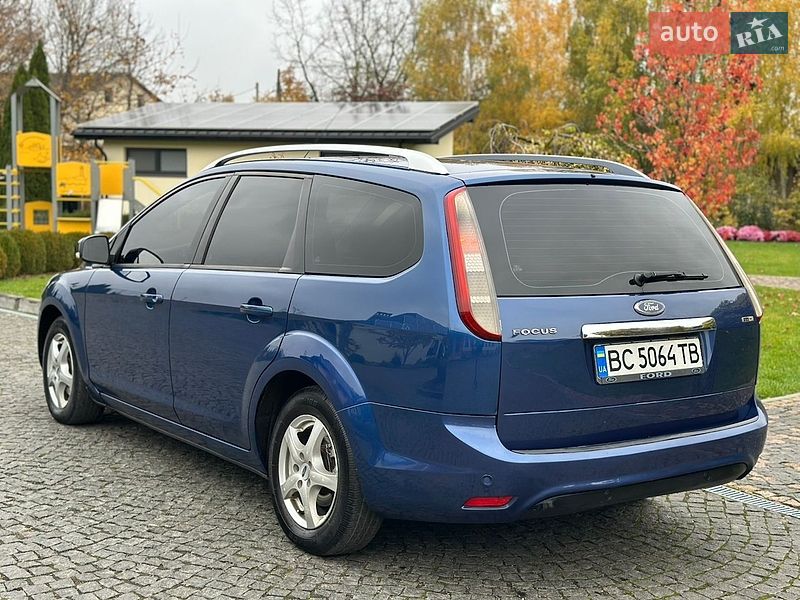 Универсал Ford Focus 2008 в Жовкве