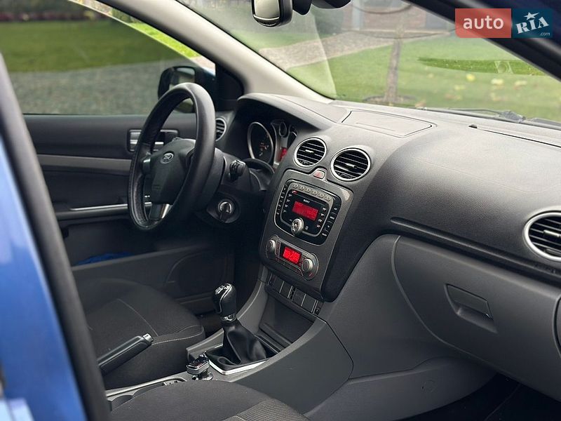 Универсал Ford Focus 2008 в Жовкве
