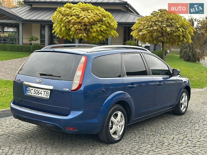 Универсал Ford Focus 2008 в Жовкве