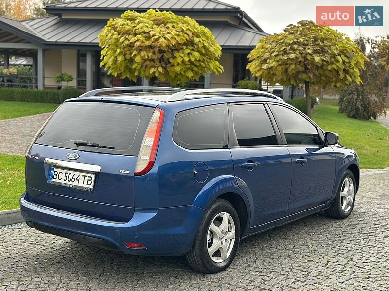 Универсал Ford Focus 2008 в Жовкве