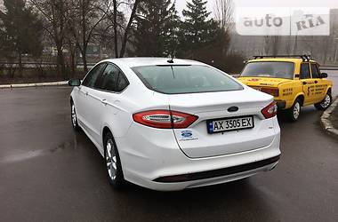 Седан Ford Fusion 2014 в Харкові