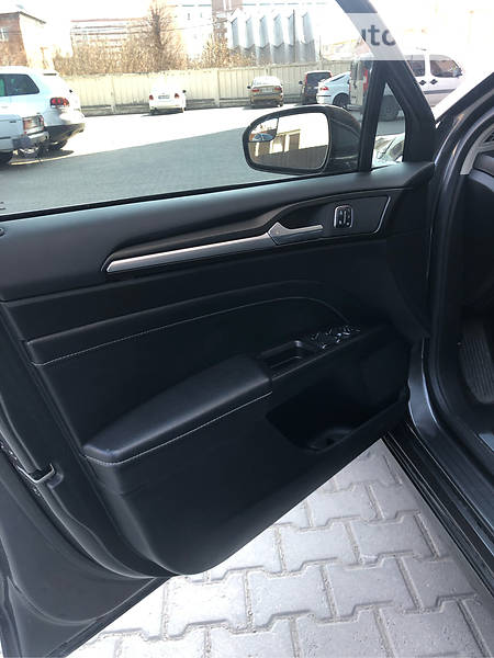 Седан Ford Fusion 2016 в Хмельницькому