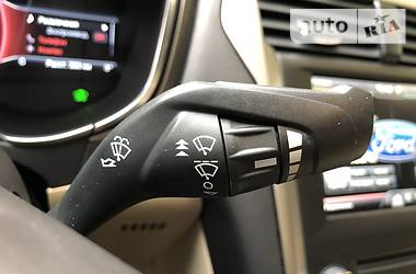 Седан Ford Fusion 2015 в 