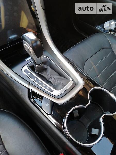 Седан Ford Fusion 2014 в Львове