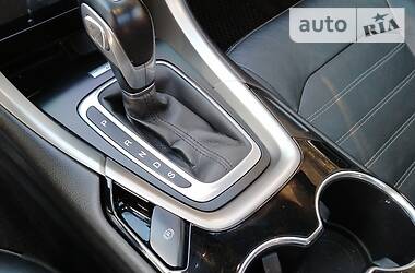 Седан Ford Fusion 2014 в 