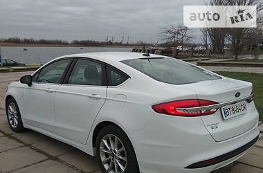 Седан Ford Fusion 2016 в Херсоні