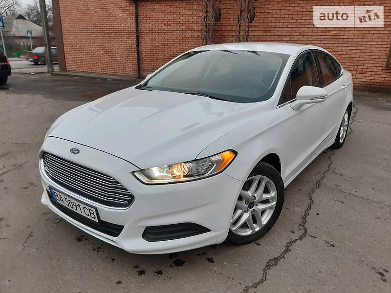 Седан Ford Fusion 2014 в Кременчуге