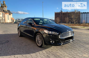 Седан Ford Fusion 2014 в Івано-Франківську