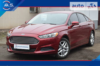 Седан Ford Fusion 2013 в 