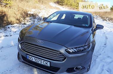 Седан Ford Fusion 2013 в 