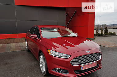 Седан Ford Fusion 2014 в 