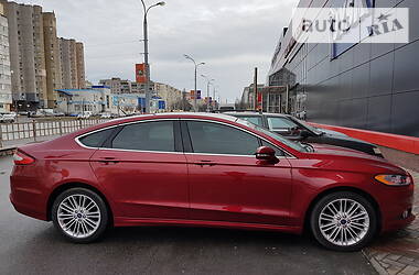 Седан Ford Fusion 2014 в 
