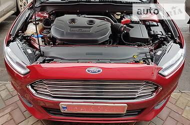 Седан Ford Fusion 2014 в 
