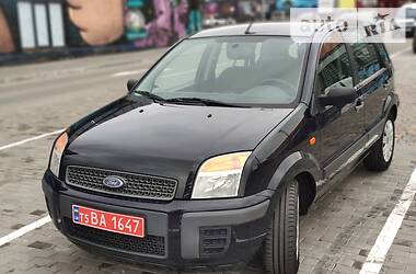 Хетчбек Ford Fusion 2006 в 