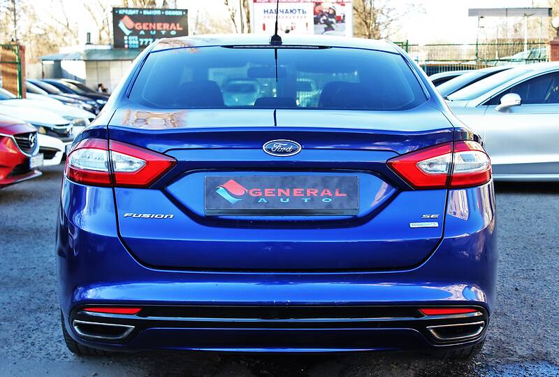 Седан Ford Fusion 2012 в Одесі