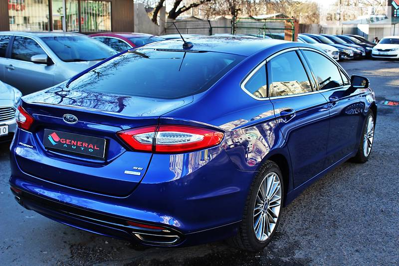 Седан Ford Fusion 2012 в Одесі