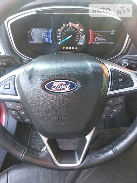 Седан Ford Fusion 2012 в Чорноморську