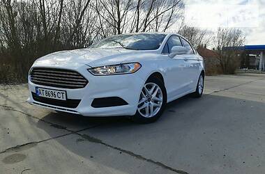 Седан Ford Fusion 2015 в 