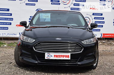 Седан Ford Fusion 2016 в 