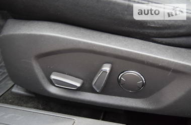 Седан Ford Fusion 2016 в 