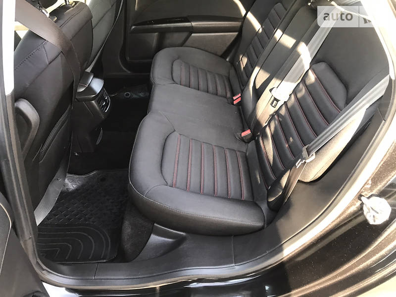 Седан Ford Fusion 2012 в Рівному