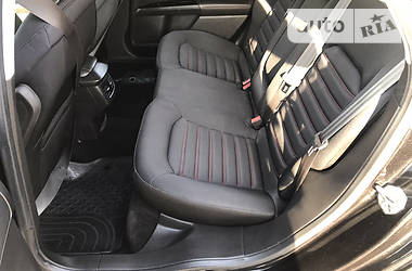 Седан Ford Fusion 2012 в 